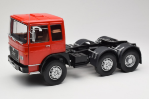 MAN 16304 F7 Rot Road Kings 1:18 RK180053 Metall