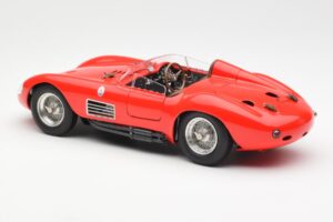 Maserati 300S Rot CMC 1:18 M-105 Metall – Bild 5 von 6