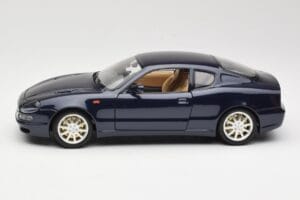 Maserati 3200 GT Schwarz Bburago 1:18 3371 Metall – Bild 4 von 8