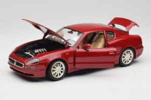 Maserati 3200 GT Dunkelrot Bburago 1:18 3341-M2 Metall – Bild 2 von 8