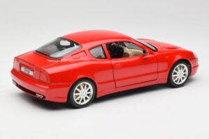 Maserati 3200 GT Rosso Mondiale Bburago 1:18 3341-M1 Metall – Bild 3 von 8