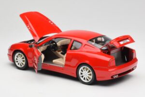 Maserati 3200 GT Rosso Mondiale Bburago 1:18 3341-M1 Metall – Bild 5 von 8