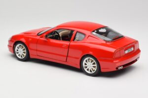Maserati 3200 GT Rot Sonderkollektion Bburago 1:18 30071 Metall – Bild 7 von 8