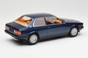 Maserati Biturbo Coupe Dunkelblau Metallic Minichamps 1:18 107123500 Metall – Bild 2 von 6