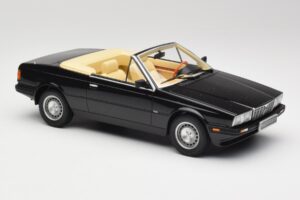 Maserati BiTurbo Spyder Schwarz Minichamps 1:18 107123531 Resin – Bild 4 von 6