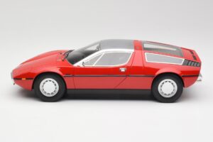 Maserati Bora Rot & Silber Minichamps 1:18 107123721 Resin – Bild 3 von 6