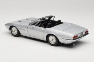 Maserati Ghibli Spyder Silber Minichamps 1:18 100122330 Metall – Bild 6 von 7