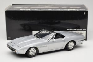 Maserati Ghibli Spyder Silber Minichamps 1:18 100122330 Metall – Bild 7 von 7