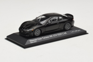 Maserati GranTurismo MC GT4 Schwarz Minichamps 1:43 400101202 Metall – Bild 2 von 4