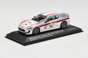 Maserati GranTurismo MC GT4 #12 Sperati / La Mazza Maserati MC 2010 Minichamps 1:43 400101212 Metall – Bild 2 von 5