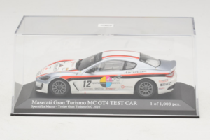 Maserati GranTurismo MC GT4 #12 Sperati / La Mazza Maserati MC 2010 Minichamps 1:43 400101212 Metall – Bild 4 von 5