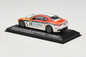 Maserati GranTurismo MC GT4 #28 Smurra / Piancastelli Maserati MC 2010 Minichamps 1:43 400101228 Metall – Bild 3 von 5