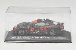 Maserati GranTurismo MC GT4 #32 J. Sicart Maserati MC 2010 Minichamps 1:43 400101232 Metall – Bild 4 von 5