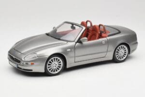 Maserati 4200 GT Spyder Grau Bburago 1:18 18-12019 Metall