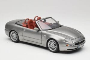 Maserati 4200 GT Spyder Grau Bburago 1:18 18-12019 Metall – Bild 6 von 8