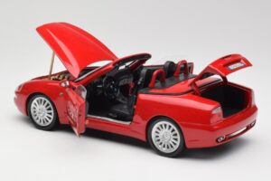 Maserati GT Spyder Rot Bburago 1:18 34097 Metall – Bild 7 von 8