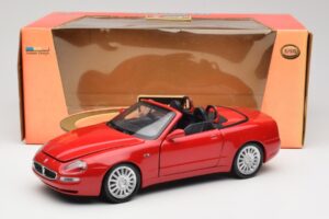 Maserati GT Spyder Rot Bburago 1:18 34097 Metall – Bild 8 von 8