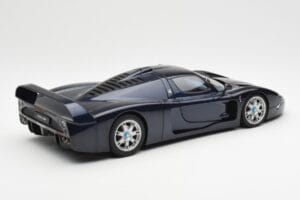 Maserati MC12 Road Car Blau Metallic AUTOart 1:18 75802 Metall – Bild 3 von 8