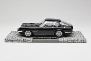 Maserati Mistral Schwarz Minichamps 1:18 107123421 Resin – Bild 3 von 6