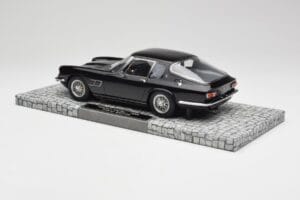 Maserati Mistral Schwarz Minichamps 1:18 107123421 Resin – Bild 5 von 6