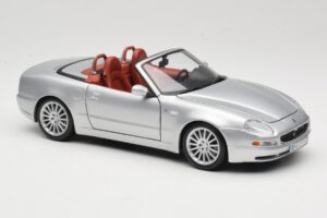 Maserati Spyder Silber Maisto 1:18 31667 Metall – Bild 6 von 8