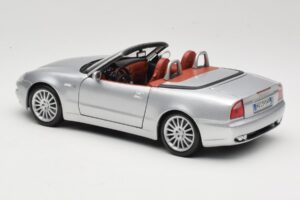 Maserati Spyder Silber Maisto 1:18 31667 Metall – Bild 7 von 8