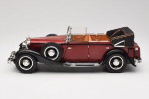 Maybach DS8 Zeppelin Rot Anson 1:18 30413 Metall – Bild 4 von 8