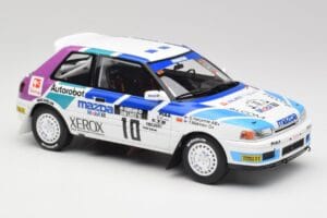 Mazda 323 GTX #10 T. Makinen / S. Harjanne 1000 Lakes Rally 1991 Otto 1:18 OT1099 Resin – Bild 4 von 6