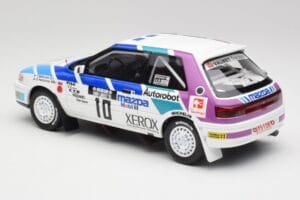 Mazda 323 GTX #10 T. Makinen / S. Harjanne 1000 Lakes Rally 1991 Otto 1:18 OT1099 Resin – Bild 5 von 6