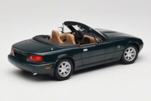 Mazda MX-5 NA Emerald Green Gate 1:18 01017 Metall – Bild 3 von 8
