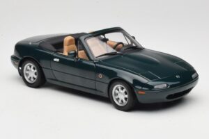 Mazda MX-5 NA Emerald Green Gate 1:18 01017 Metall – Bild 6 von 8