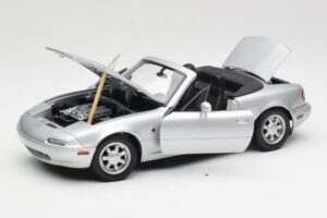 Mazda MX-5 Miata NA Highlight Silber Gate 1:18 1015 Metall – Bild 2 von 8