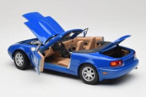 Mazda MX-5 NA Twilight Blau Mica Gate 1:18 1013 Metall – Bild 5 von 8