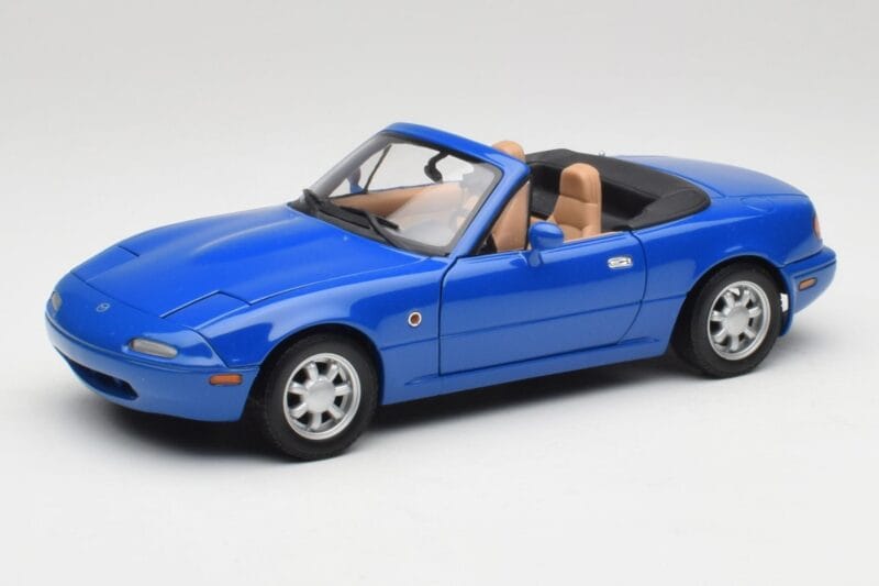 Mazda MX-5 NA Twilight Blau Mica Gate 1:18 1013 Metall