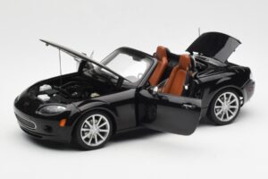 Mazda MX-5 NC Roadster Retractable Hardtop US Spec Schwarz AUTOart 1:18 75971 Metall – Bild 2 von 10