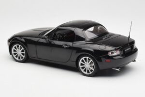 Mazda MX-5 NC Roadster Retractable Hardtop US Spec Schwarz AUTOart 1:18 75971 Metall – Bild 9 von 10