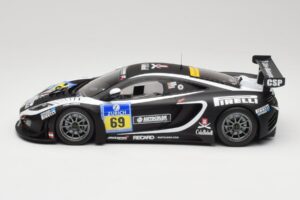 McLaren 12C GT3 Dorr Motorsport #69 C. Adams / M. Klasen 24 Hours Nurburgring 2013 Minichamps 1:18 151131369 Metall – Bild 3 von 6