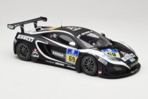 McLaren 12C GT3 Dorr Motorsport #69 C. Adams / M. Klasen 24 Hours Nurburgring 2013 Minichamps 1:18 151131369 Metall – Bild 4 von 6