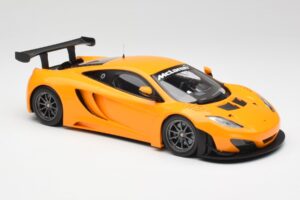 McLaren 12C GT3 Papaya Orange Minichamps 1:18 151121391 Metall – Bild 4 von 6