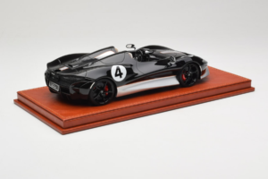 McLaren Elva Schwarz Silber AB Models 1:18 REMC022 Resin – Bild 3 von 7