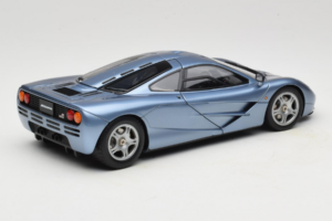 McLaren F1 Blau LCD 1:18 LCD18014-BU Metall – Bild 3 von 8