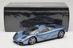 McLaren F1 Blau LCD 1:18 LCD18014-BU Metall – Bild 8 von 8