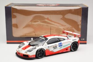 McLaren F1 GTR GT1 #30 West Competition J. Nielsen 1996 UT Models 1:18 39624 Metall – Bild 8 von 8