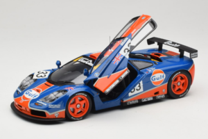 McLaren F1 GTR Gulf #33 R. Bellm / M. Weaver / J-J. Lehto 24 Hours of Le Mans 1996 UT Models 1:18 530161833 Metall – Bild 2 von 8