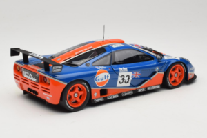 McLaren F1 GTR Gulf #33 R. Bellm / M. Weaver / J-J. Lehto 24 Hours of Le Mans 1996 UT Models 1:18 530161833 Metall – Bild 3 von 8