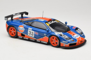 McLaren F1 GTR Gulf #33 R. Bellm / M. Weaver / J-J. Lehto 24 Hours of Le Mans 1996 UT Models 1:18 530161833 Metall – Bild 6 von 8