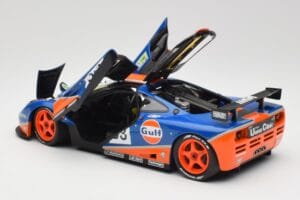 McLaren F1 GTR Gulf Racing #33 S. Bellm / A. Weaver / J. Lehto 24 Hours of Le Mans 1996 Minichamps 1:18 530133633 Metall – Bild 5 von 8