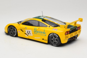 McLaren F1 GTR #51 Mach One Racing Le Mans 1995 UT Models 1:18 530151851 Metall – Bild 7 von 8