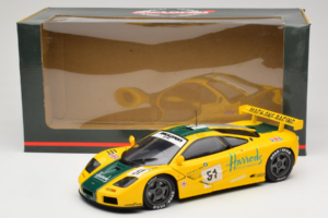 McLaren F1 GTR #51 Mach One Racing Le Mans 1995 UT Models 1:18 530151851 Metall – Bild 8 von 8