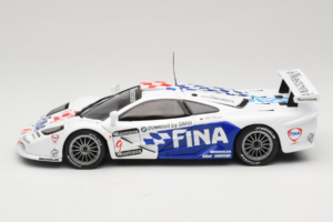 McLaren F1 GTR #9 P. Kox / R. Ravaglia FIA GT Championship 1997 UT Models 1:18 39711 Metall – Bild 4 von 8